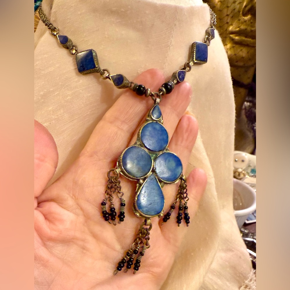 Tribal Style Lapis Lazuli Necklace Unmarked Silver